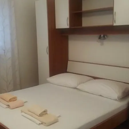 Jasminka Apartment *